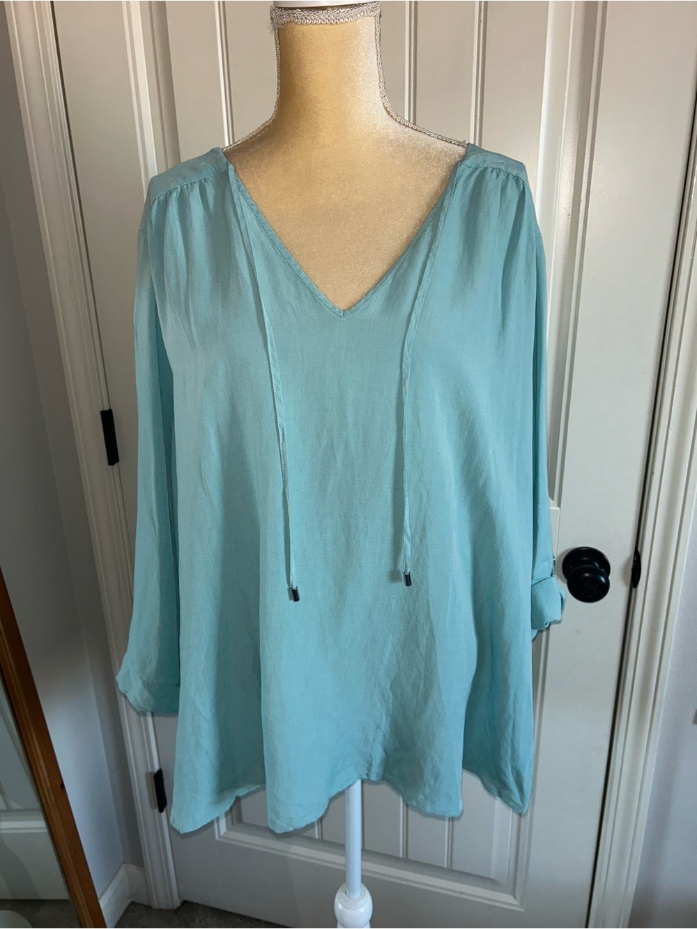 NWT Calvin Klein Seafoam V-Neck Tunic Rolled Cuffs Sz 3X